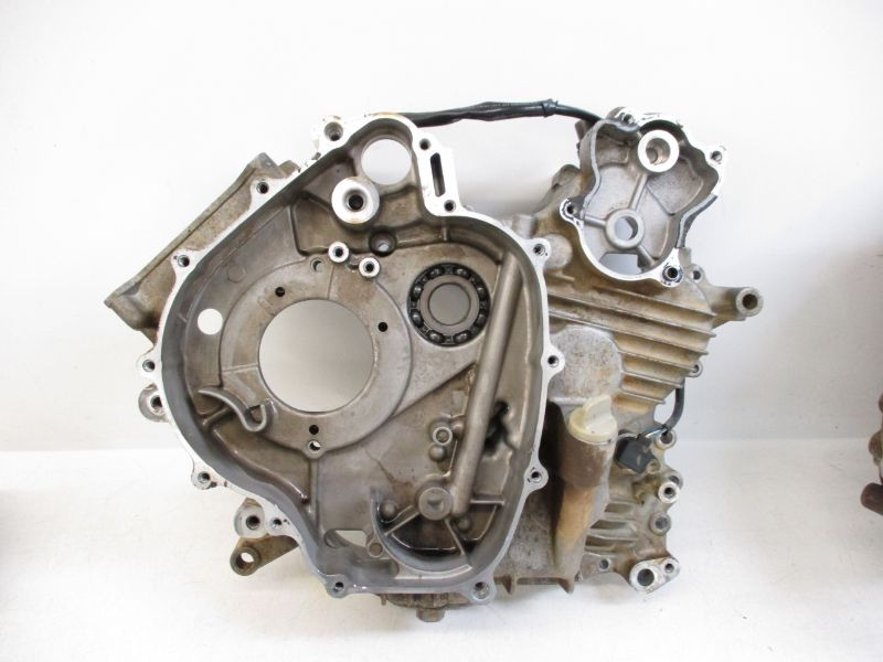 02 Yamaha Grizzly 660 Cases Left Right Crank Case 99999-03456-00